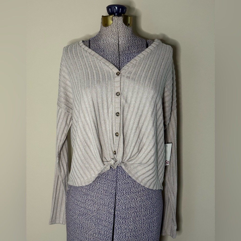 NEW Cozy Long Sleeves with Buttons